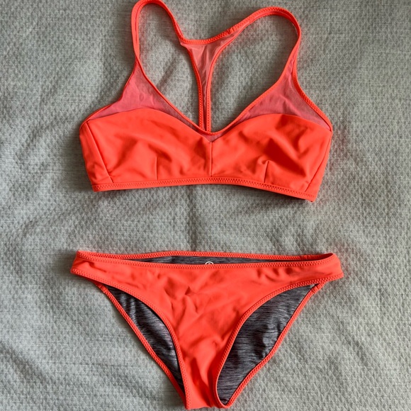 LULULEMON reversible bikini - Picture 1 of 3